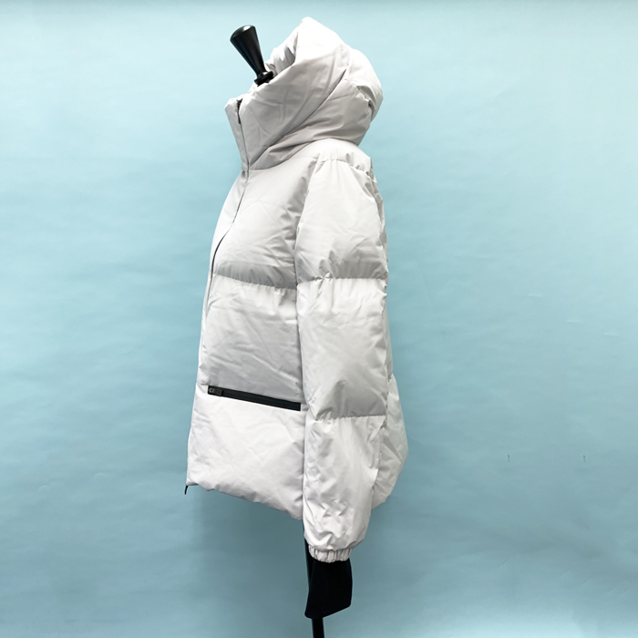 【セール】未使用 約15万 HERNO洗えるライトダウンジャケット 春先に♡42 セール】未使用 約15万 HERNO洗えるライトダウンジャケット 春先に♡42