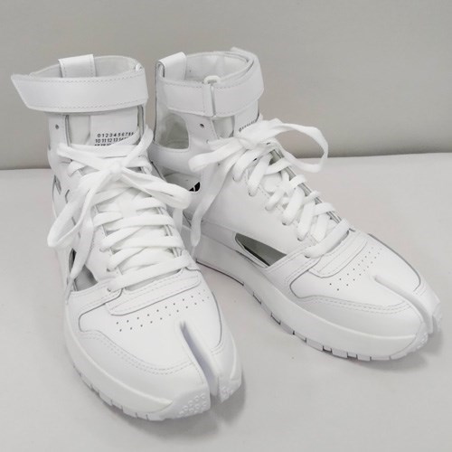 メゾンマルジェラ x Reebok Tabi ハイカットスニーカー Maison Margiela メゾンマルジェラ スニーカー MM x Reebok クラシック