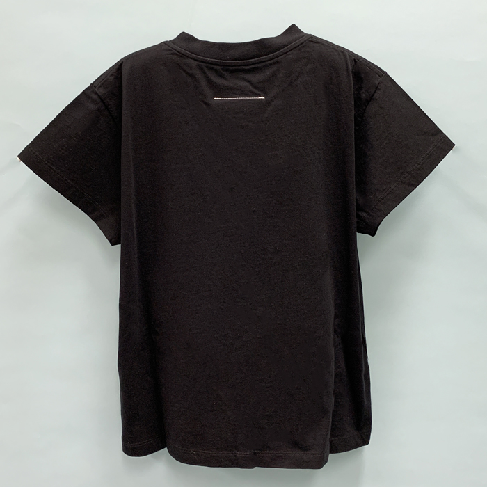 エムエムシックス メゾン・マルジェラ トップス 半袖Tシャツ フロント ロゴ Tシャツ レディース ホワイト ブラック S52GC0265S24312 エムエムシックス メゾンマルジェラ Tシャツ 半袖カットソー