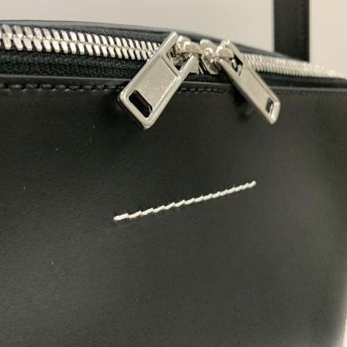 【爆買】【訳あり(1)】 Curved shopping bag  レディース ブラック SB5WC0005P1245 MM6 MAISON MARGIELAの画像