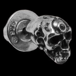 LONE ONES（ロンワンズ） ラージファンタジアスカルシルバーピアス