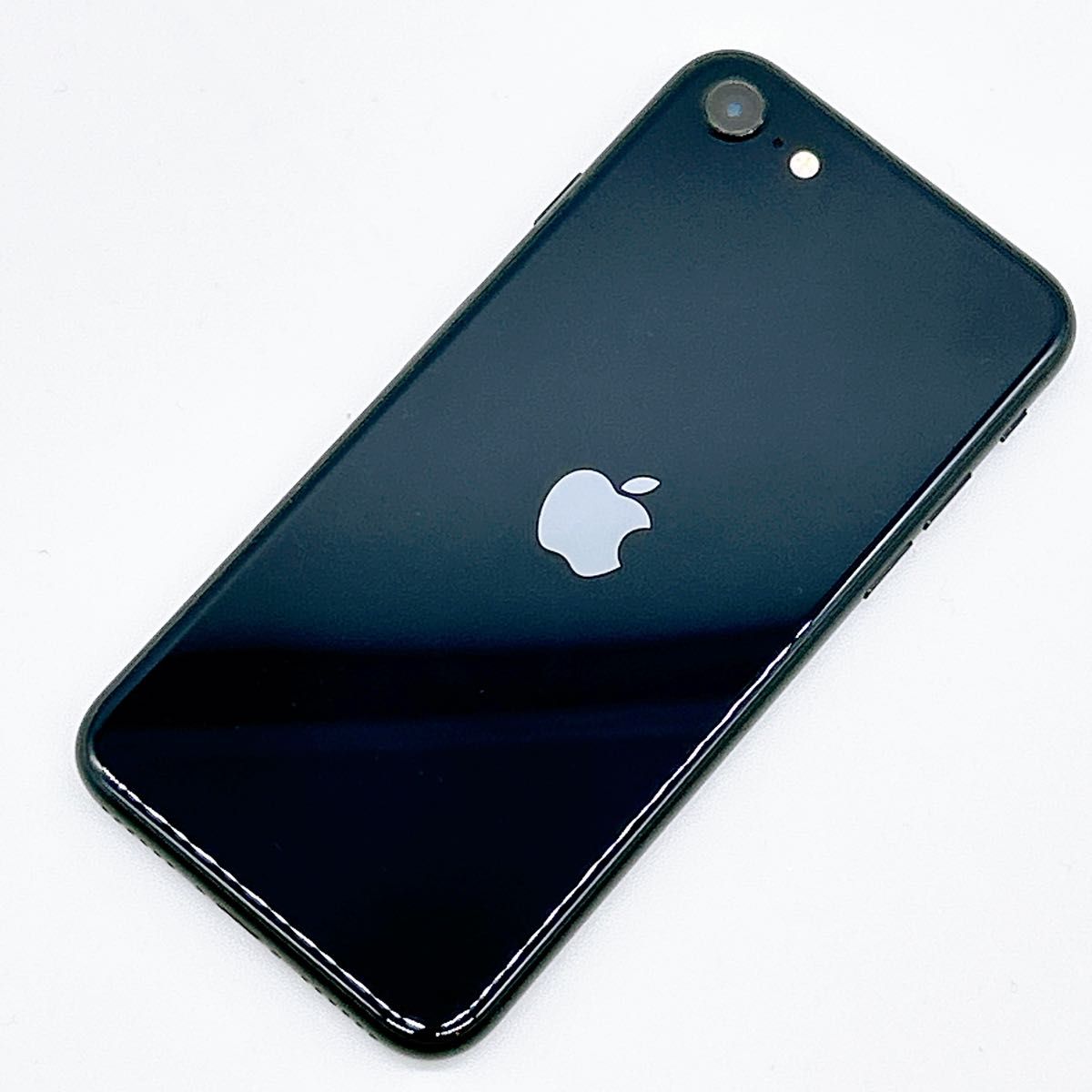 【中古A美品】iPhoneSE 第3世代 64...の詳細画像1