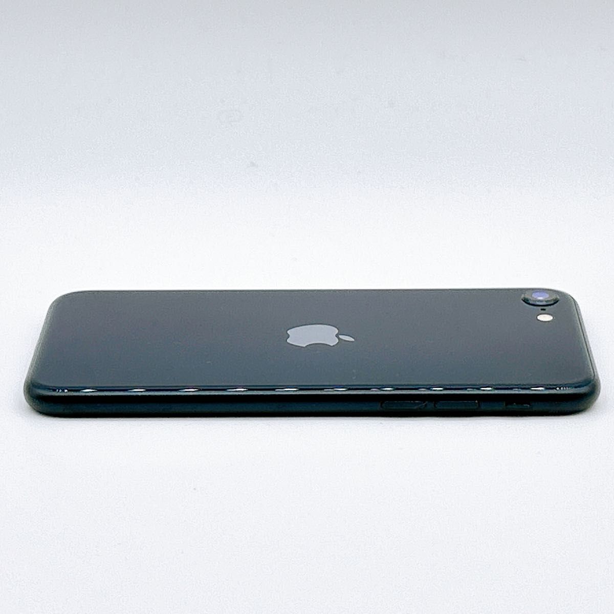 【中古A美品】iPhoneSE 第３世代 64GB SIMフリー 新品バッテリー１００％ | iPhone SE（第3世代） | 09