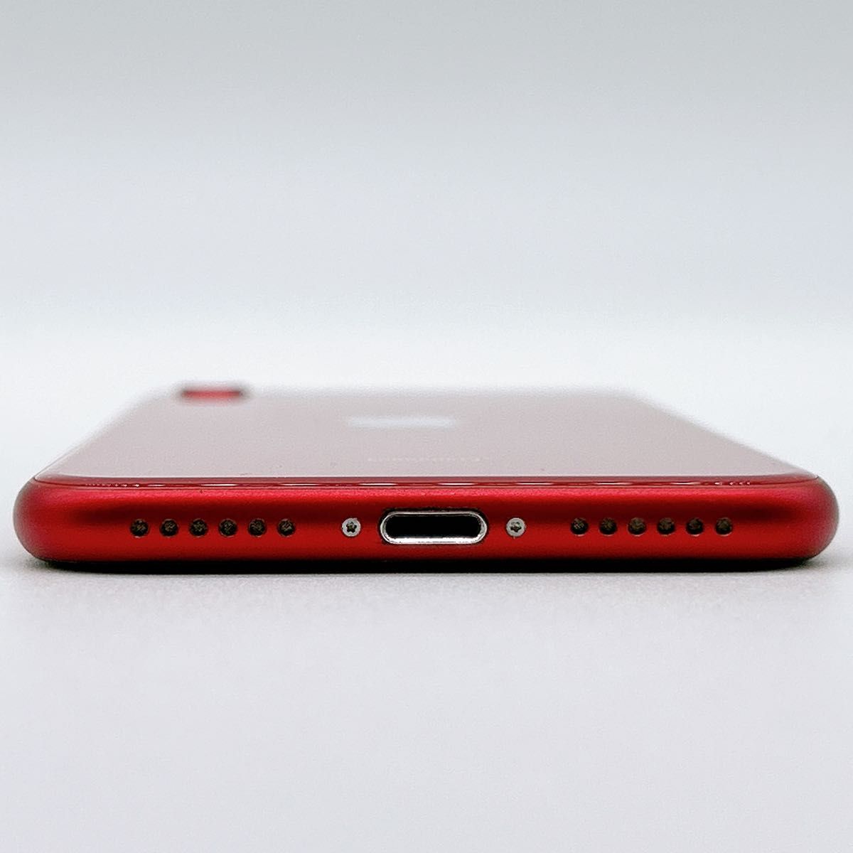 【中古A美品】iPhone SE 第3世代 6...の詳細画像2