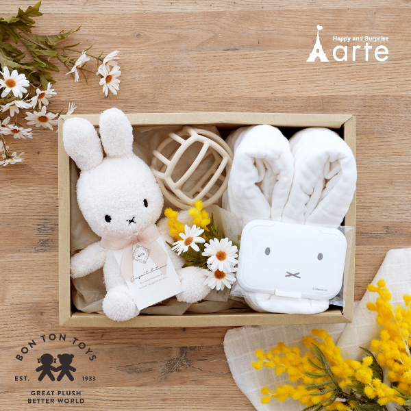 Miffy（ミッフィー） 出産祝い ギフトセット 男の子 女の子 シリコン