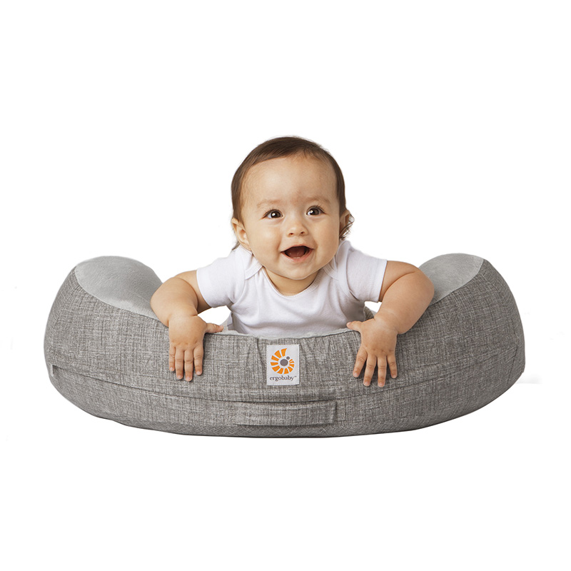 エルゴベビー ナチュラルカーブ・ナーシングピロー ergobaby 授乳クッション 授乳専用カーブ設計 固め 新生児 おうち時間 親子時間 おっぱい キッズ ベビー