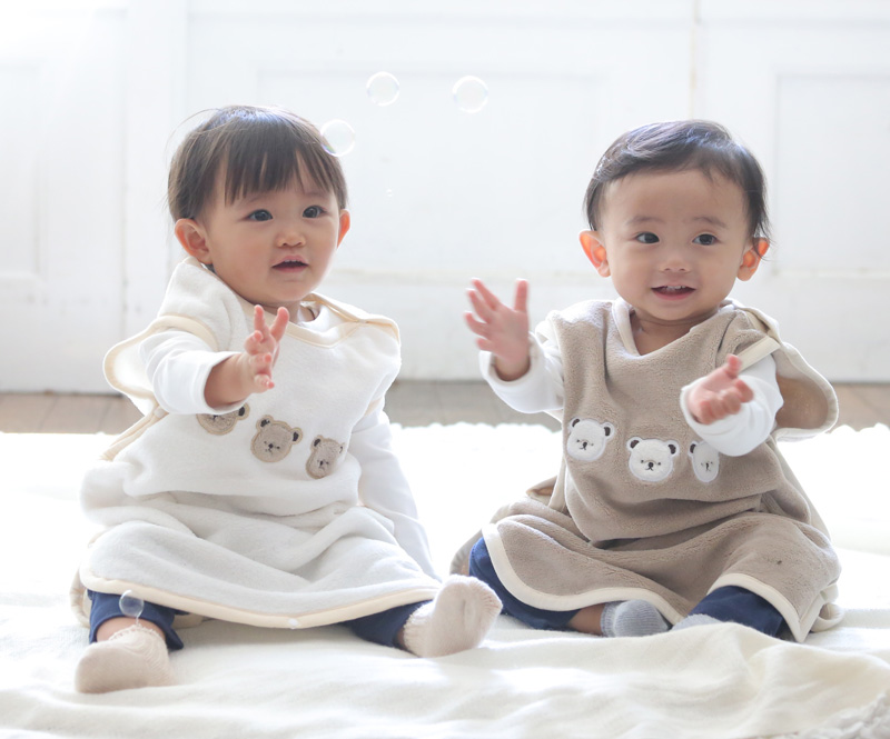 袖なしフリーススリーパー ベビー スリーパー ［915018］冬 フリース スリーパー キッズ ベビー 出産祝い　aenak