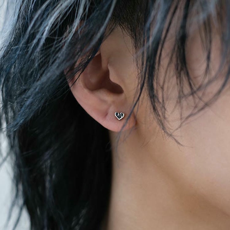 お客　リバーシブルハートピアス　片耳　シルバー お客 リバーシブルハートピアス 片耳 シルバー DEAL DESIGN（ディール