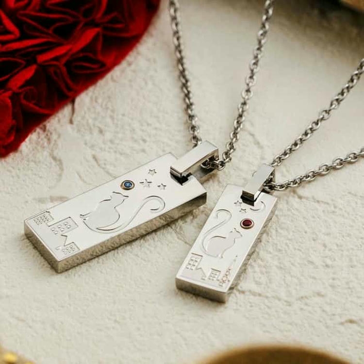 white clover（ホワイトクローバー） 猫 メンズ ネックレス 刻印可能