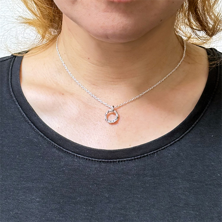 AQUA SILVER（アクアシルバー） リング型 シルバー ペンダント
