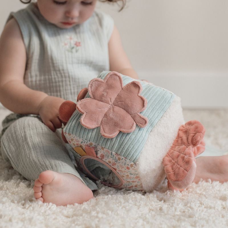 Little Dutch（リトルダッチ） miffy x Little Dutch キューブトイ |  | 02