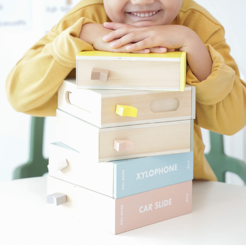 DOU?（ドウ） DOU BOOK｜木のおもちゃ 知育玩具 木製 ごっこ遊び 男の子 女の子 学び 遊び 創造力 コミュニケーション 音楽 | dou？ | 02