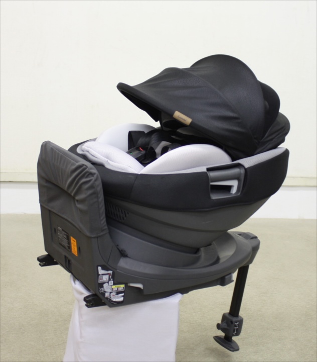 Combi 1ヵ月レンタル THE S Air ISOFIX エッグショック ZA-670