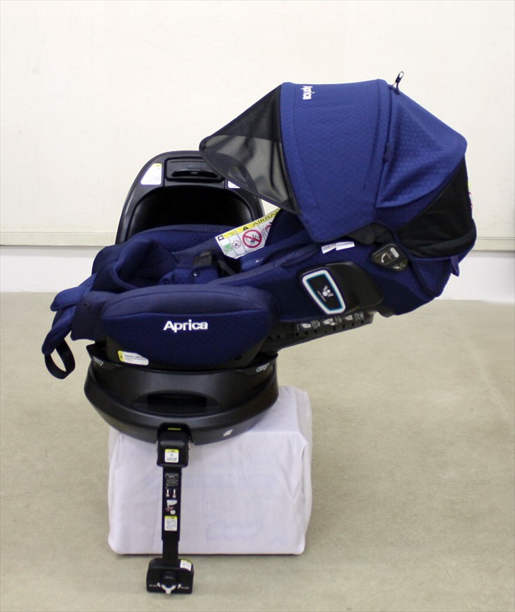 6ヵ月レンタル フラディア グロウ ISOFIX 360° セーフティ プレミアム アップリカ ベッド型チャイルドシート mm