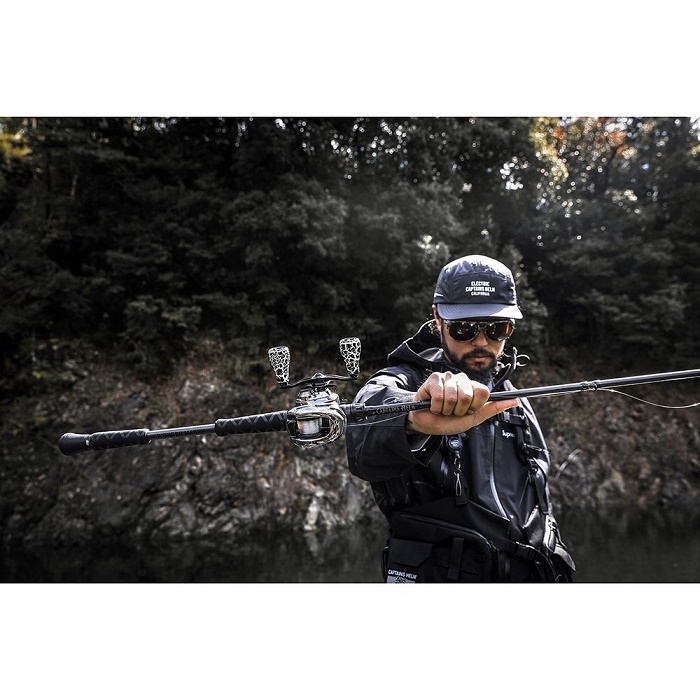 キャプテンズヘルム Abu Garcia x CAPTAINS HELM #HELM-69MH