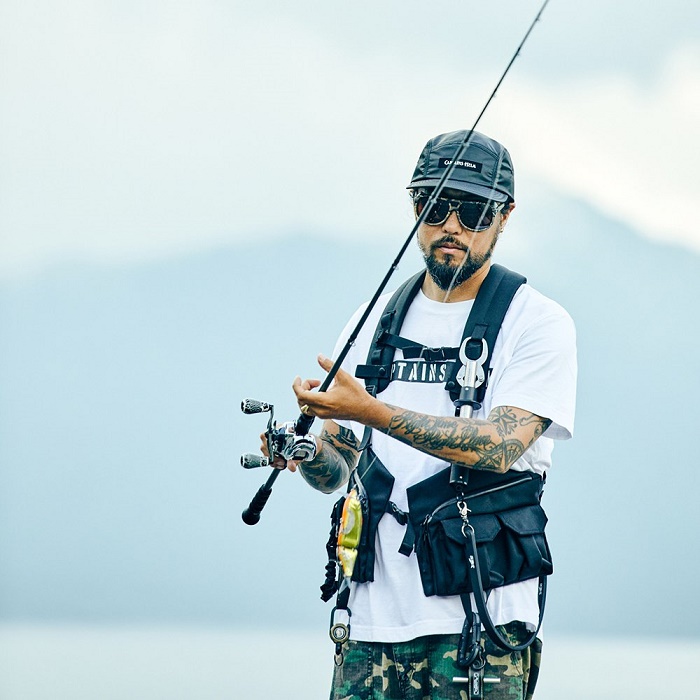 キャプテンズヘルム Abu Garcia x CAPTAINS HELM #HELM-69XH BB