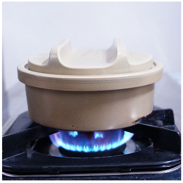 ハイム 通販ハイム hime 土鍋 一人用 クッカー ソロキャンプ 鍋 なべ 調理器具 ソロ 直火 陶器 波佐見焼 キャンプ用品 おしゃれ 防災 食洗機対応 日本製 | アール | 07