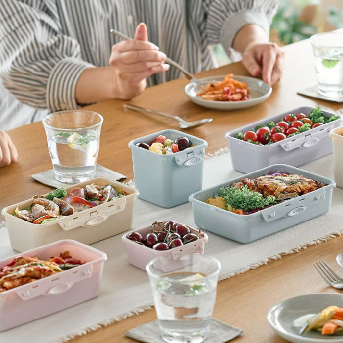 push&push ランチボックス 400ml 通販 弁当箱 お弁当箱 おかず入れ フードコンテナ 保存容器 1段 一段 ワンプッシュ おしゃれ 本体のみ 電子レンジ対応 |  | 16