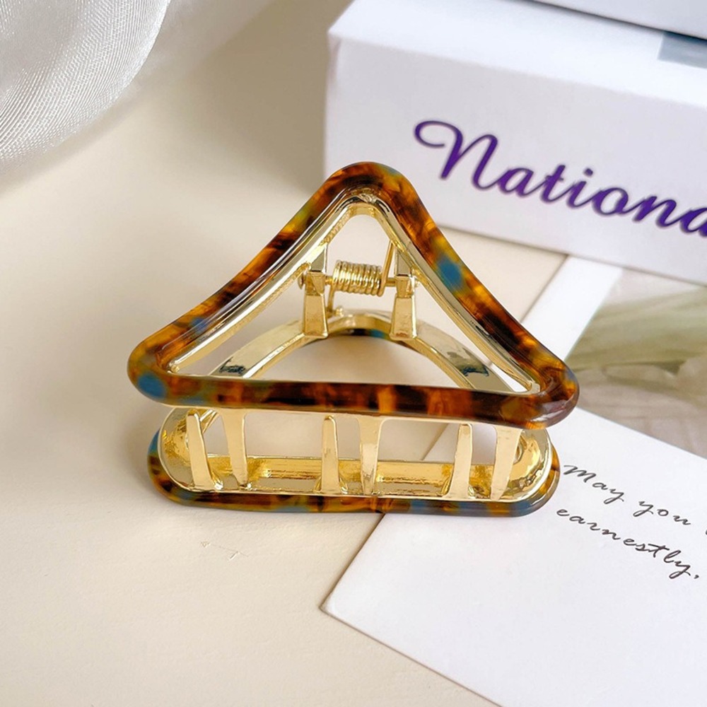 ヘアクリップ ハーフアップ 通販 バンスクリップ 髪留め 三角 まとめ髪 髪飾り ヘアアクセサリー ヘアアレンジ 大きめ おしゃれ きれいめ ヘアクリップ |  | 06