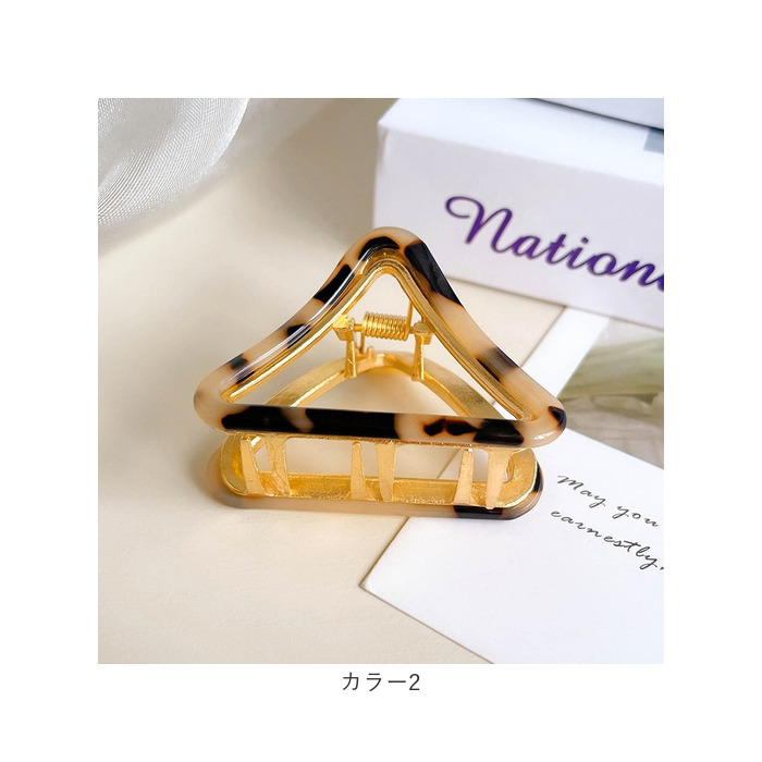 ヘアクリップ ハーフアップ 通販 バンスクリップ 髪留め 三角 まとめ髪 髪飾り ヘアアクセサリー ヘアアレンジ 大きめ おしゃれ きれいめ ヘアクリップ |  | 18