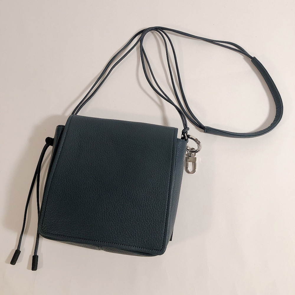 waku ワク ショルダーバッグ ミニ WK-0004 通販 スクエアバッグ サコッシュ スクエアバック ショルダーバック ショルダー 斜めかけ ミニショルダーバッグ ミニショルダーバック ミニショルダー 革 レザー 本革 スクエア コンパクト きれいめ waku ワク ショルダーバッグ ミニ WK-0004 通販 スクエアバッグ