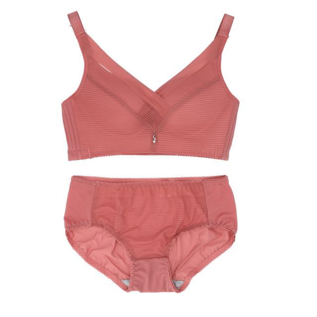 Secret Garden 赤 ブラジャーショーツセット Victoria's Secret - Koketa サテンブラ ショーツ セット レッド