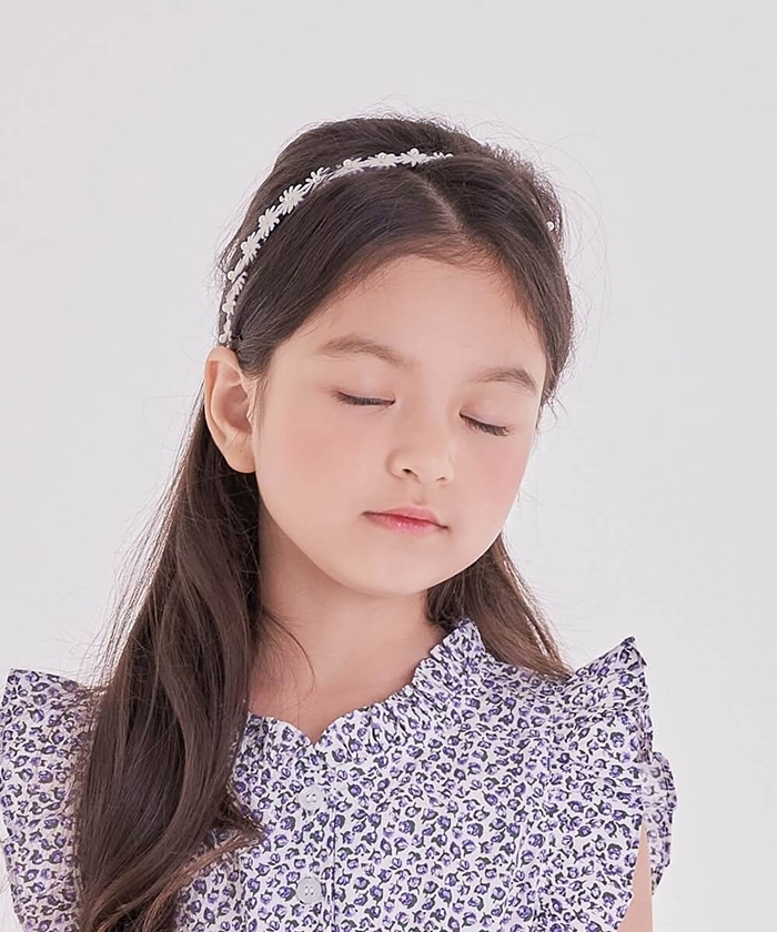 カチューシャ 花 キッズ パール 通販 ヘッドドレス 女の子 子供 子ども こども セレモニー 卒園式 入学式 卒業式 結婚式 かわいい 可愛い 発表会 フラワー | Rora | 04