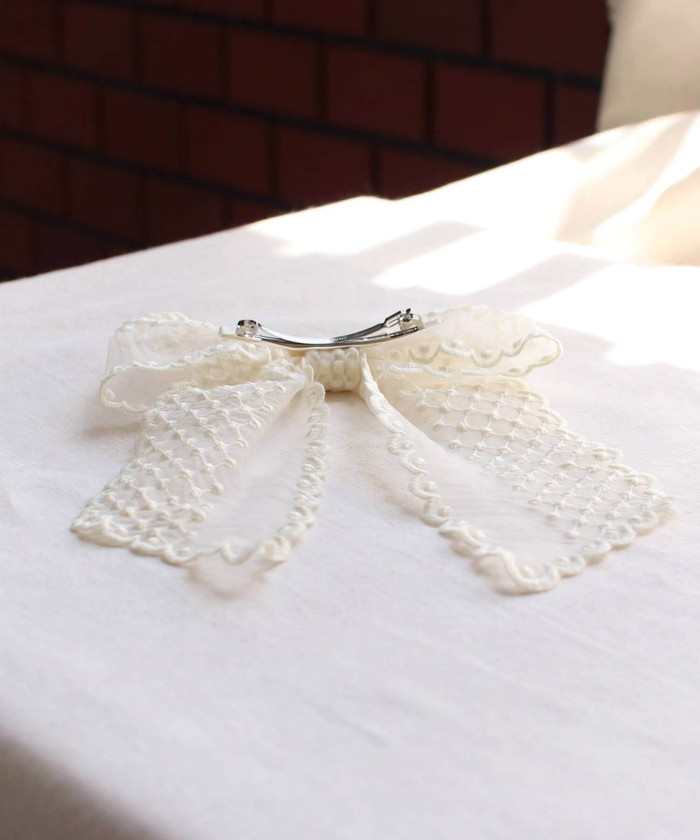 Rora バレッタ キッズ 通販 ミルフルル 髪飾り ヘアクリップ 髪留め リボン 大きめ レース 刺繍 ホワイト 女の子 子供 子ども こども フォーマル | Rora | 12