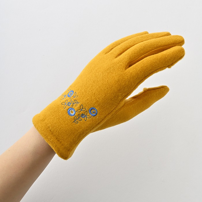 クロダ 手袋 KURODA AF65102L8 通販 グローブ レディース かわいい 暖かい スマホ対応 指あき 指出し 刺繍 おしゃれ 可愛い オシャレ 5本指 クロダ |  | 07