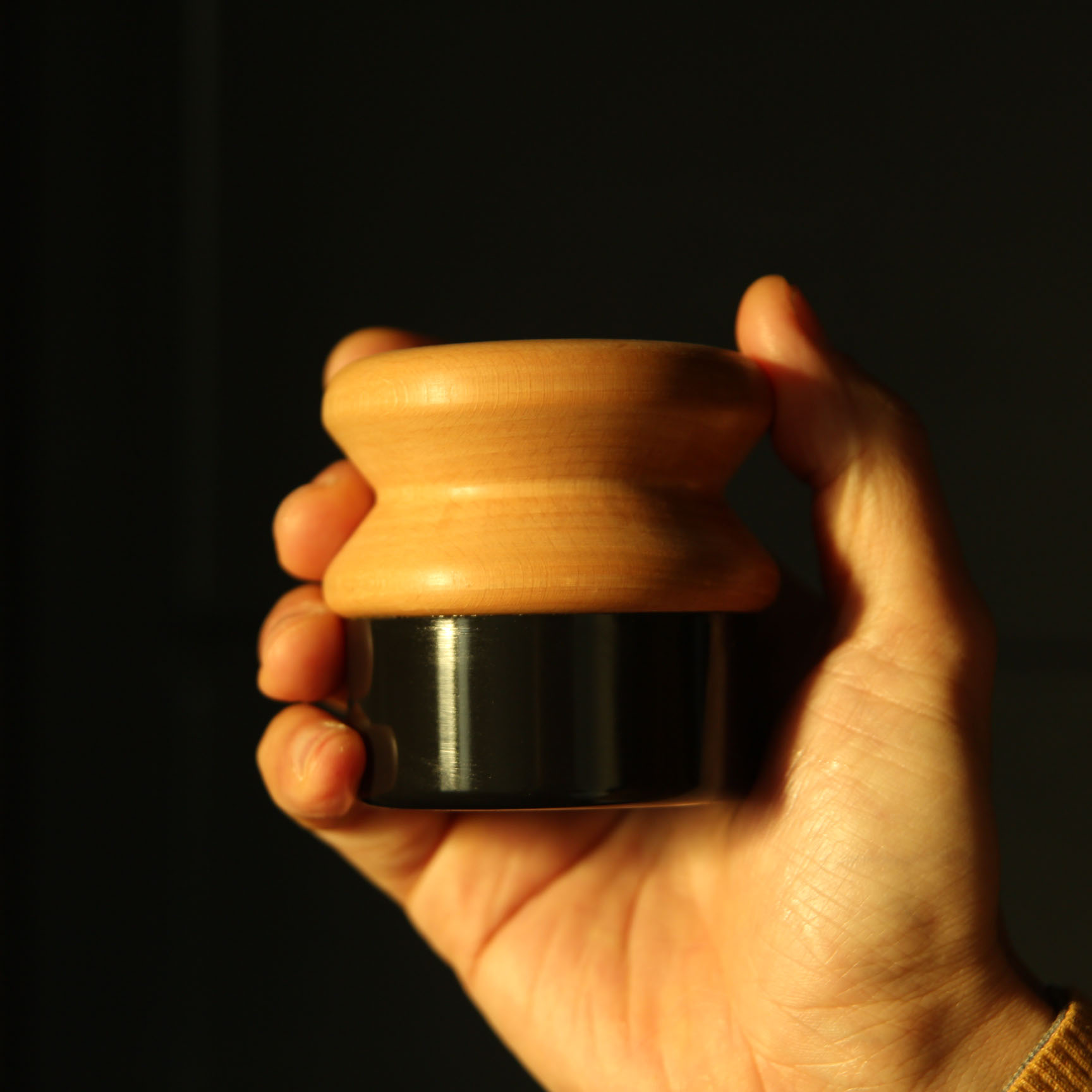 木製品 手入れ スポンジ 通販 日本製 アプリケーター 抗菌スポンジ 再生木材使用 woodfood ウッドフード ウッドケアワックス ウッドケアオイル |  | 03