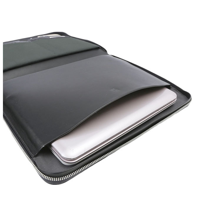 います ノートパソコン 革 レザー ブラック 黒 持ち運び サイズ Backyard Family 通販 Paypayモール ケース 通販 ブランド Bellroy ベルロイ タブレットケース シンプル コード 収納 おしゃれ してスマー