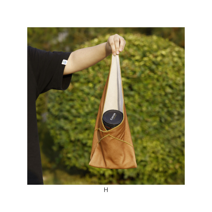 くっつきタオル 通販 くっつきクロス ピタッとクロス 風呂敷 くっつき風呂敷 マジッククロス 収納袋 一眼レフカメラバッグ ポーチ 包むだけ くっつきタオル |  | 26