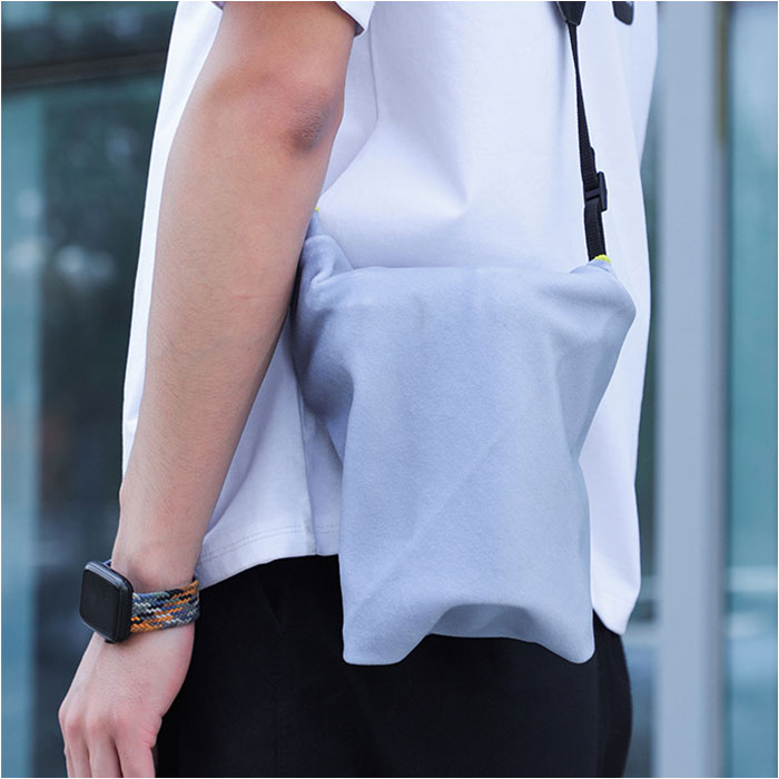 くっつきタオル 通販 くっつきクロス ピタッとクロス 風呂敷 くっつき風呂敷 マジッククロス 収納袋 一眼レフカメラバッグ ポーチ 包むだけ くっつきタオル |  | 12