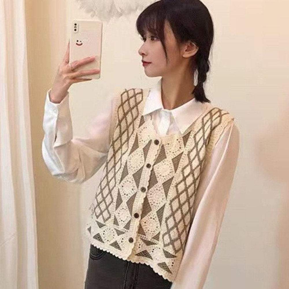 ベスト ボタン付き 前開き レディース ニットベスト 通販 ニット 花柄ニット 前あきベスト ノースリーブ 花柄 フラワー 重ね着 レイヤード 春 秋 冬 ベスト | BACKYARD FAMILY | 04