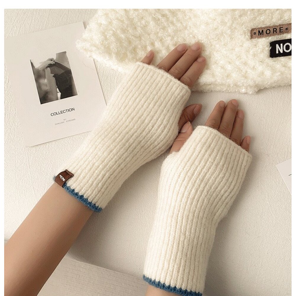 ハンドウォーマー レディース 通販 手袋 ハンド ウォーマー アームウォーマー 指なし手袋 暖かい かわいい おしゃれ 可愛い オシャレ 秋冬 冬小物 |  | 06