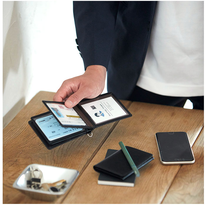 パスケース 定期入れ 通販 グロワール レイメイ藤井 GLP1167 定期入れパスケース ICカードケース 縦型 5面窓付 免許証 ケース おしゃれ 合皮 パスケース | レイメイ藤井 | 04