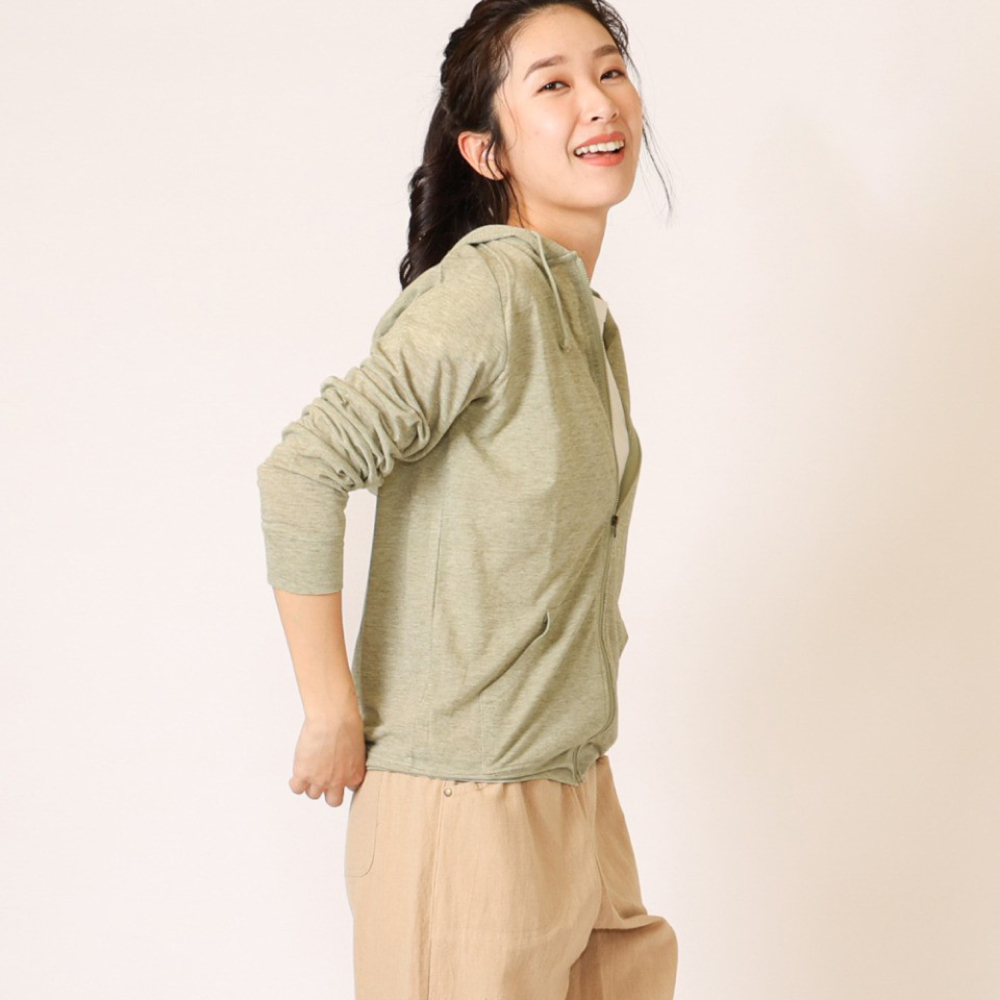 パーカー レディース 薄手 通販 レディースパーカー アウター フードあり UVパーカー 長袖 ジップアップ 無地 シンプル ナチュラル おしゃれ トップス パーカー |  | 06