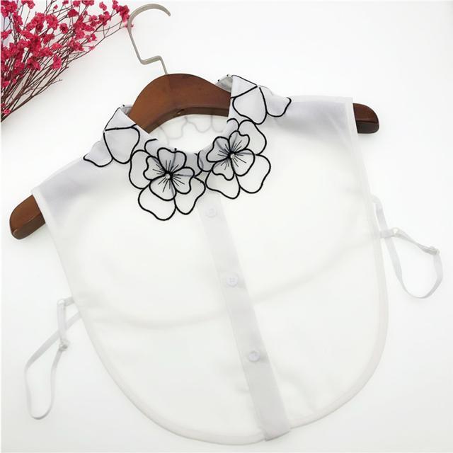 つけ襟 レース 通販 付け襟 つけえり 重ね着風 襟 えり フェイクカラー 花柄 ホワイト 白 ブラック 黒 レイヤード 春 秋 冬 かわいい 大人 可愛い つけ襟 | BACKYARD FAMILY | 03