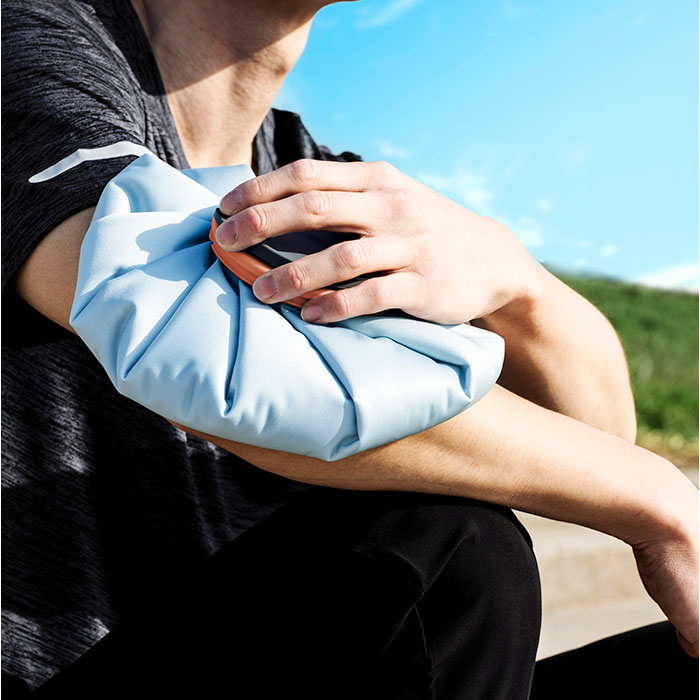 ピーコック Peacock ピーコック アイスパック スポーツ ABC-150 通販 氷嚢 氷のう 布氷のう ひょうのう 布タイプ 保冷 ひんやり 冷却 クールダウン 冷やす |  | 04