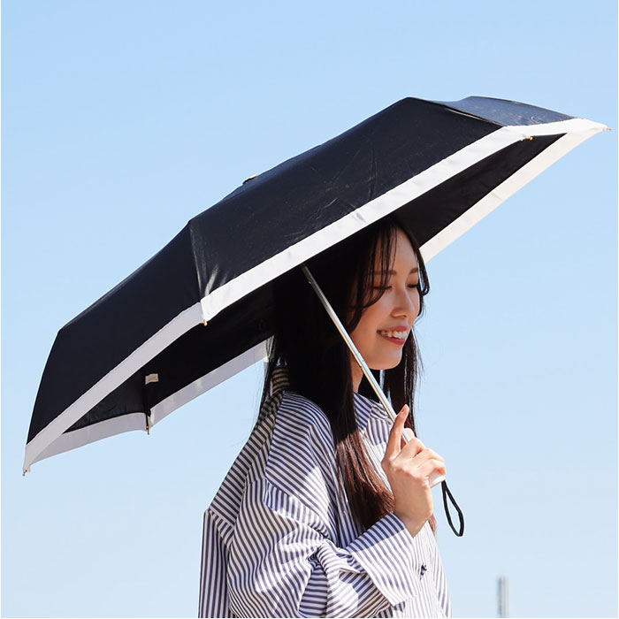 晴雨兼用 日傘 雨傘 専用バッグ付き ブラック 花柄 フリル 丸安洋傘 晴雨兼用傘折りたたみ日傘 折傘 – モダンフリル｜H・A・U
