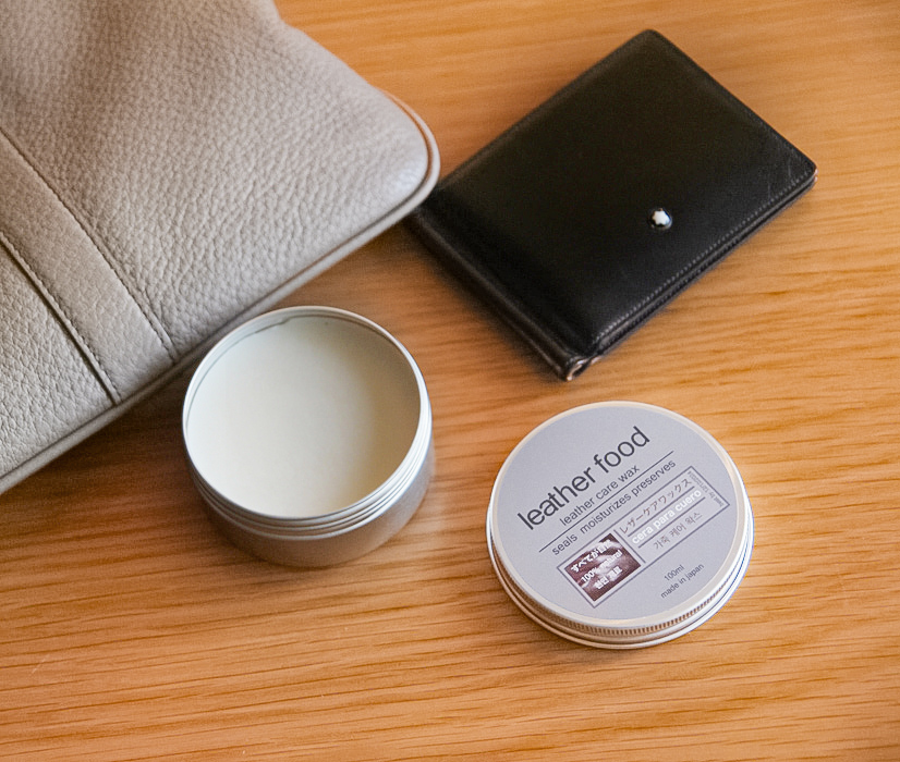 レザーワックス 100ml 通販 日本製 leatherfood レザーフード レザーケアワックス 革用ワックス 保湿 ツヤ 保革剤 革製品 お手入れ 塗りやすい レザーワックス |  | 02