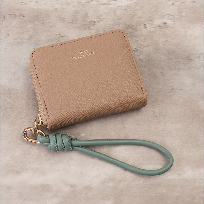 財布 muumarju 財布 CMK-1136 通販 二つ折り財布 2つ折り財布 折りたたみ財布 box型小銭入れ カード入れ レディース コンパクト 女性 女子 ストラップ付き |  | 12