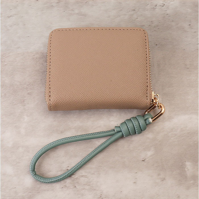 財布 muumarju 財布 CMK-1136 通販 二つ折り財布 2つ折り財布 折りたたみ財布 box型小銭入れ カード入れ レディース コンパクト 女性 女子 ストラップ付き |  | 13