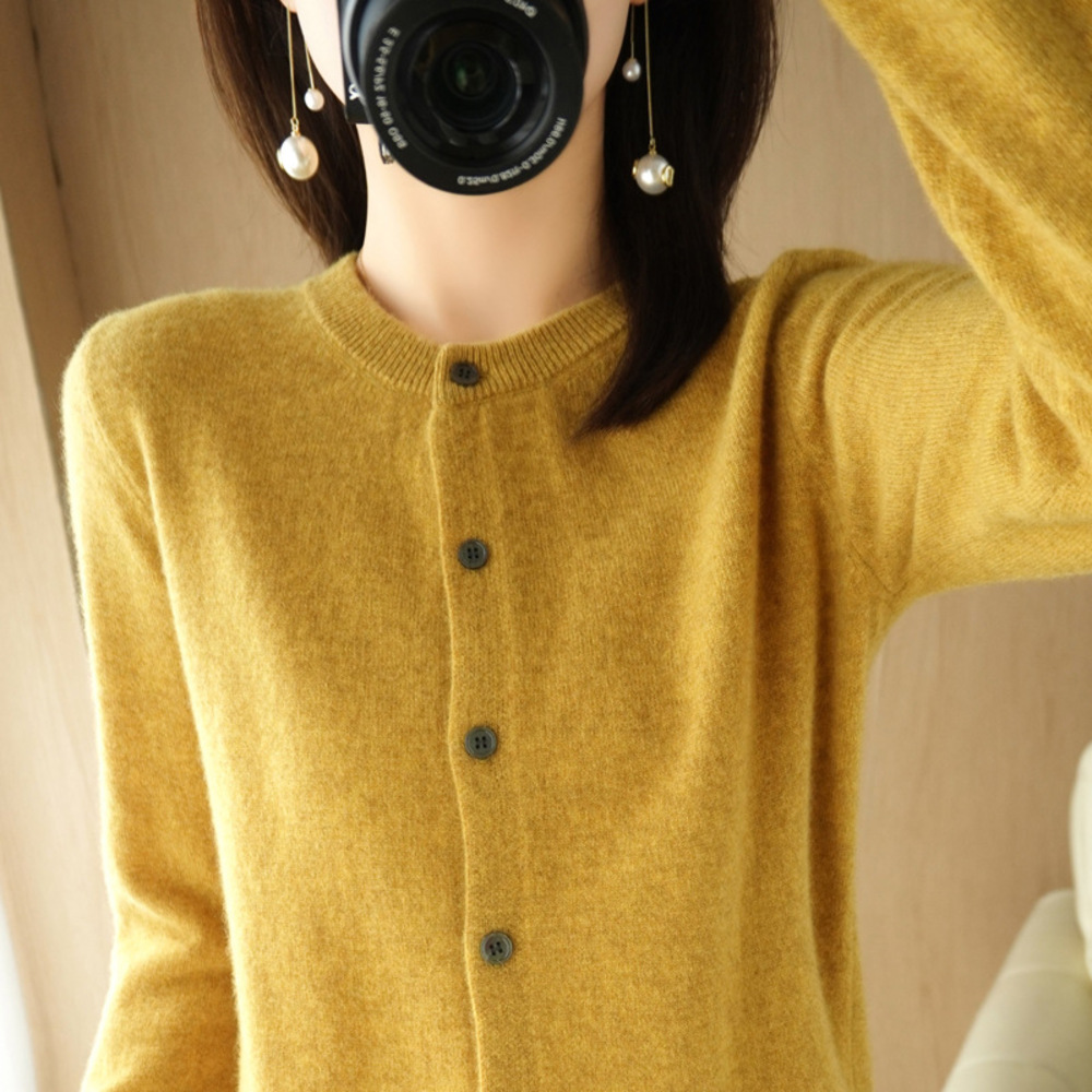 カーディガン ショート 通販 羽織り 羽織 長袖 ショート丈 ラウンドネック ウール ボタン クルーネック シンプル 上品 レディース 婦人服 アウター カーディガン | BACKYARD FAMILY | 06