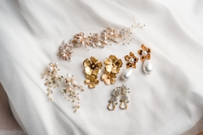 ブライダル ピアス 大ぶり 通販 ブライダルピアス ブライダルアクセサリー ウェディングアクセサリー 揺れるタイプ ゆれる 結婚式 花嫁 新婦 披露宴 ブライダル |  | 12