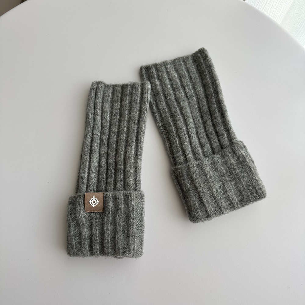 アームウォーマー ニット 通販 手袋 指なし レディース アームカバー ハンドカバー 手首 ハンドウォーマー 暖かい 室内 温め かわいい アームウォーマー |  | 02
