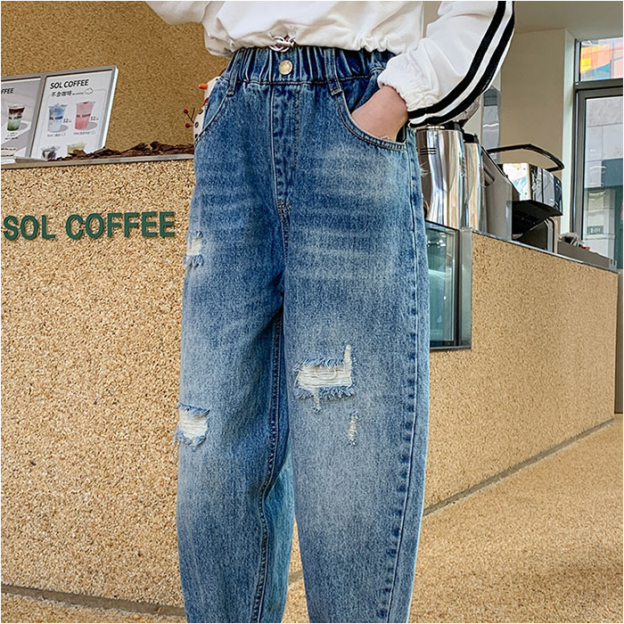 デニムパンツ キッズ 女の子 通販 テーパードパンツ ジーパン ジーンズ 長ズボン ズボン パンツ 子供服 動きやすい 楽ちん デニム ウエストゴム デニムパンツ |  | 09