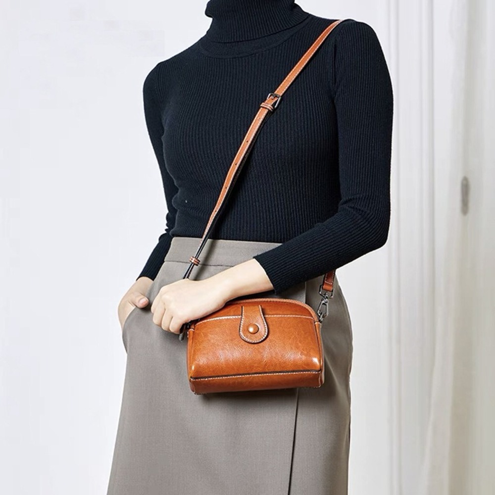 ショルダーバッグ レディース 通販 本革 本革バッグ ハンドバッグ ミニショルダーバッグ 斜めかけバッグ 斜めかけ 肩掛け ミニバッグ シンプル 上品 レザー | BACKYARD FAMILY | 03