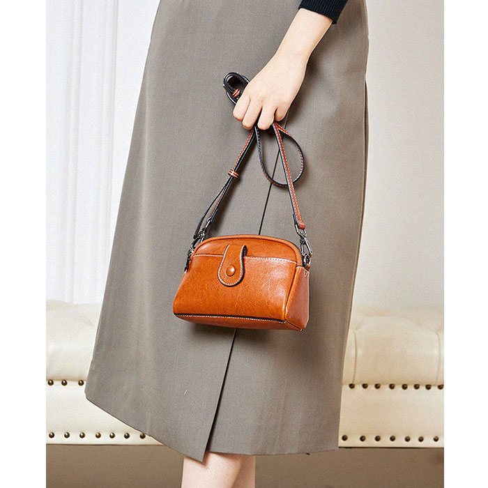 ショルダーバッグ レディース 通販 本革 本革バッグ ハンドバッグ ミニショルダーバッグ 斜めかけバッグ 斜めかけ 肩掛け ミニバッグ シンプル 上品 レザー | BACKYARD FAMILY | 15