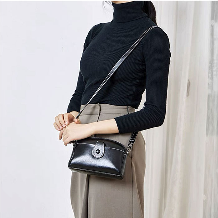 ショルダーバッグ レディース 通販 本革 本革バッグ ハンドバッグ ミニショルダーバッグ 斜めかけバッグ 斜めかけ 肩掛け ミニバッグ シンプル 上品 レザー | BACKYARD FAMILY | 16